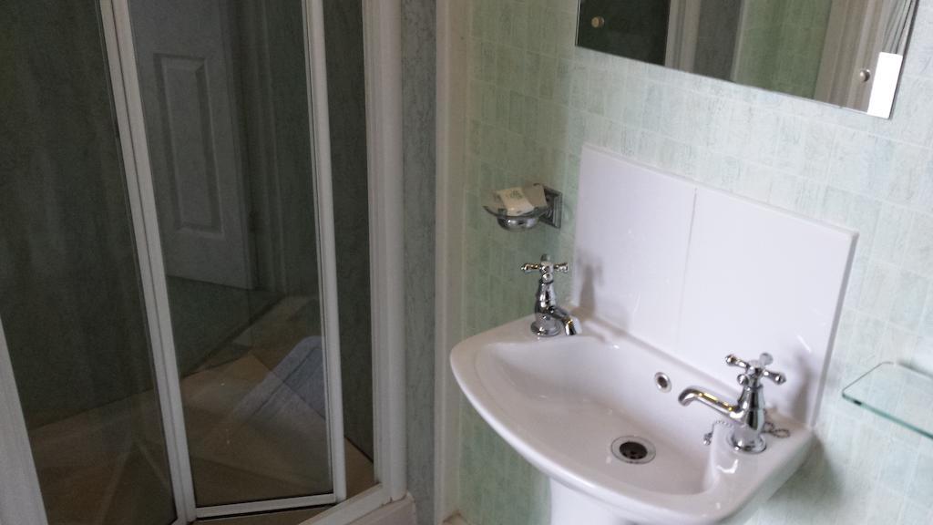 Bluestones Bed & Breakfast Keswick  Bilik gambar
